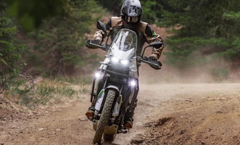 MDP kawasaki kle500 Nuevos Colores, Nueva Aventura: Kawasaki Revitaliza su Gama Adventure en Argentina