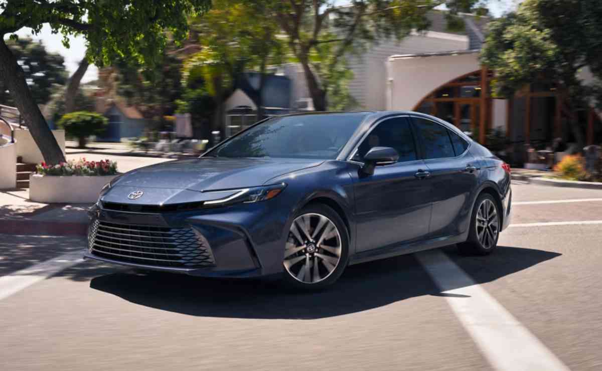 Toyota Camry 2026: El Sedán que Sigue Dominando en un Mundo de SUVs MDP toyota camry 2 Toyota Camry 2026: El Sedán que Sigue Dominando en un Mundo de SUVs
