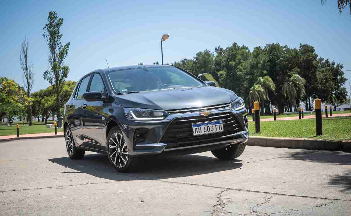 MDP Chevrolet Onix Premier 2025 3 Chevrolet Aumenta en Popularidad: Onix y Tracker Conquistan el Mercado Argentino