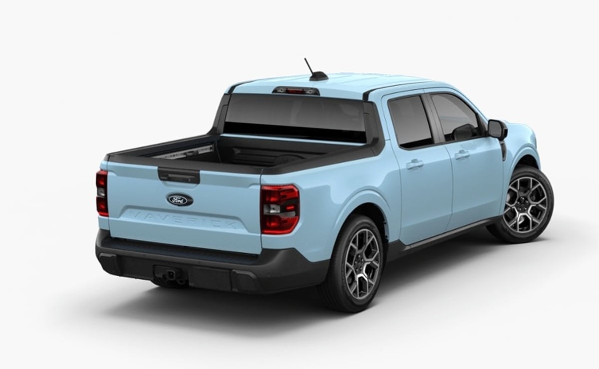 MDP Ford Maverick Light Blue ¿Está la Nueva Ford Maverick Redefiniendo el Mercado de Pick-Ups en Sudamérica?