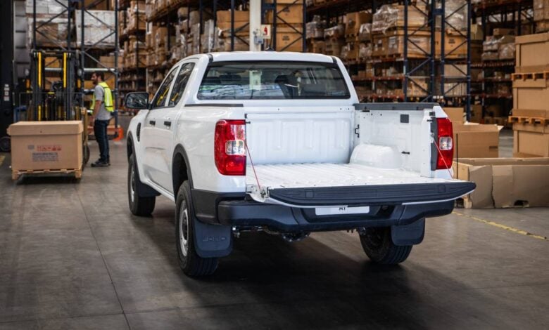 La Ford Ranger Expande su Gama: ¿Qué Nos Ofrece la Nueva Cabina Simple? MDP Ford Ranger lanzamiento XL La Ford Ranger Expande su Gama: ¿Qué Nos Ofrece la Nueva Cabina Simple?