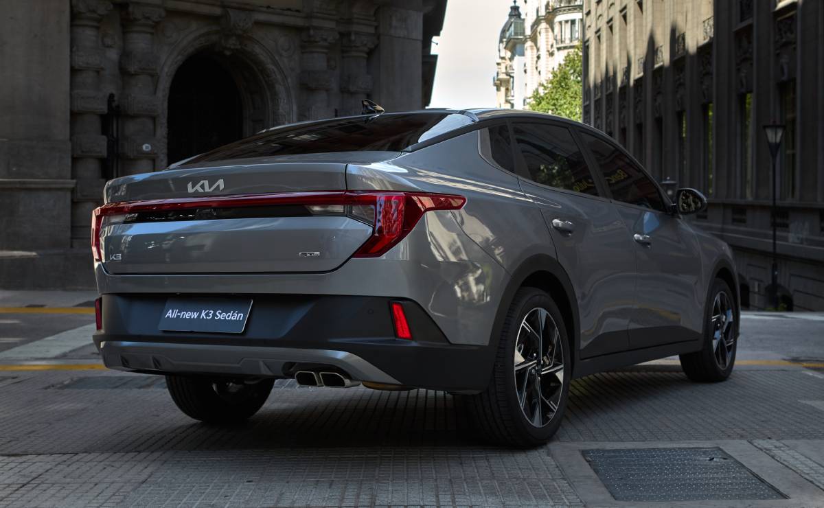 ¿El Kia K3 Sedán será la revolución en seguridad para el 2026? MDP Nuevo Kia k3 sedan trasera ¿El Kia K3 Sedán será la revolución en seguridad para el 2026?