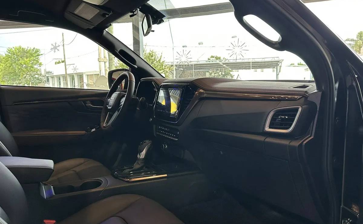 ¿Puede la Isuzu D-Max redefinir el segmento de pick-ups medianas en Argentina? MDP Pick up Isuzu D Max interior 2 ¿Puede la Isuzu D-Max redefinir el segmento de pick-ups medianas en Argentina?