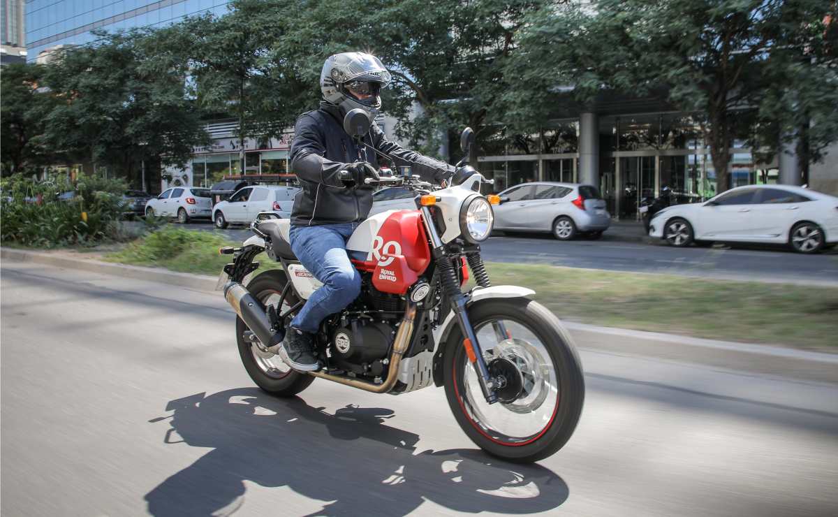 MDP Royal Enfield Scram 411 accion urbana Royal Enfield Scram 411: Un nuevo horizonte en motos urbanas