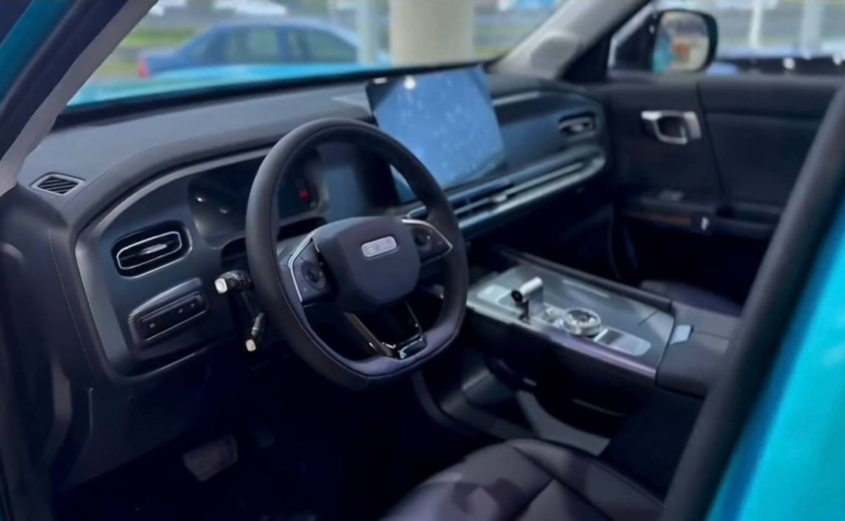 ¿Están los nuevos SUV chinos a punto de dominar el segmento mediano? MDP SUV BAIC BJ30 interior 1 ¿Están los nuevos SUV chinos a punto de dominar el segmento mediano?