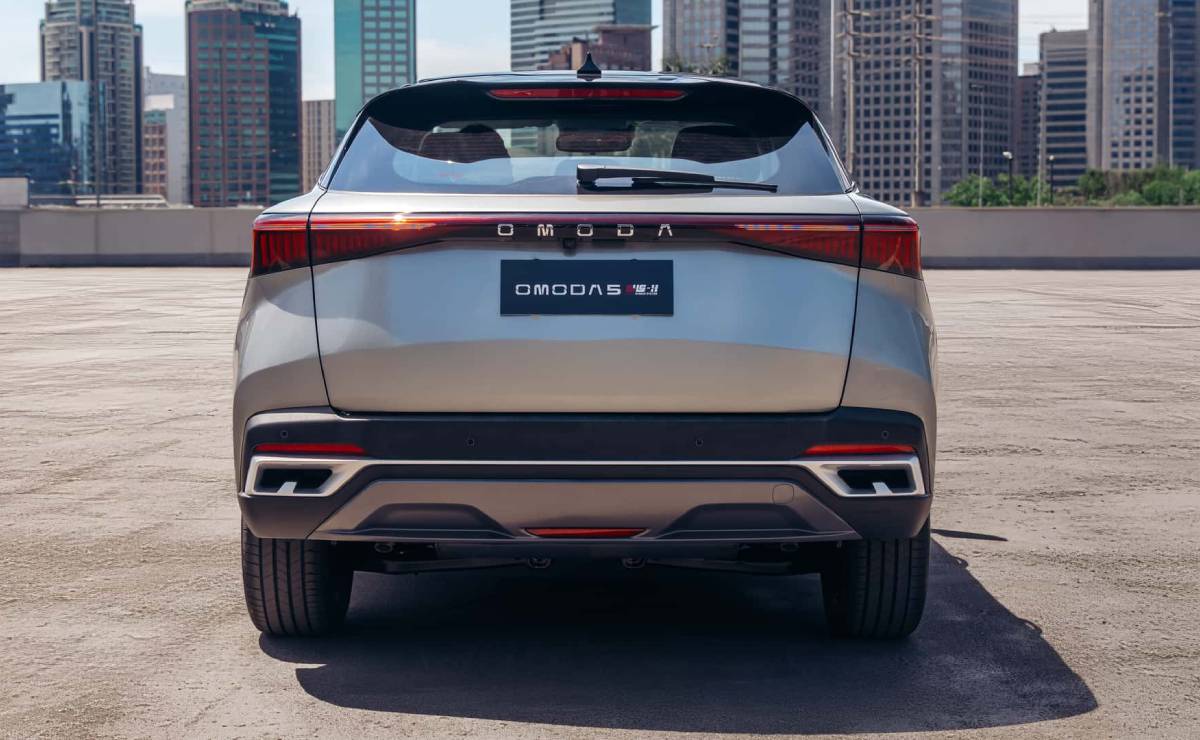 MDP SUV Omoda 5 HEV cola ¿Podrá el Omoda 5 HEV conquistar el mercado de los SUV híbridos en Latinoamérica?