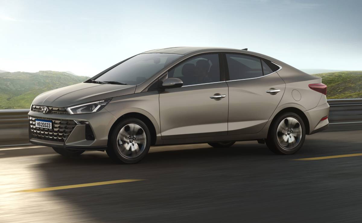 Sedanes del Segmento B: La Elección Ideal para Familias que Buscan Espacio y Versatilidad MDP Sedan Hyundai HB20S accion 1 Sedanes del Segmento B: La Elección Ideal para Familias que Buscan Espacio y Versatilidad