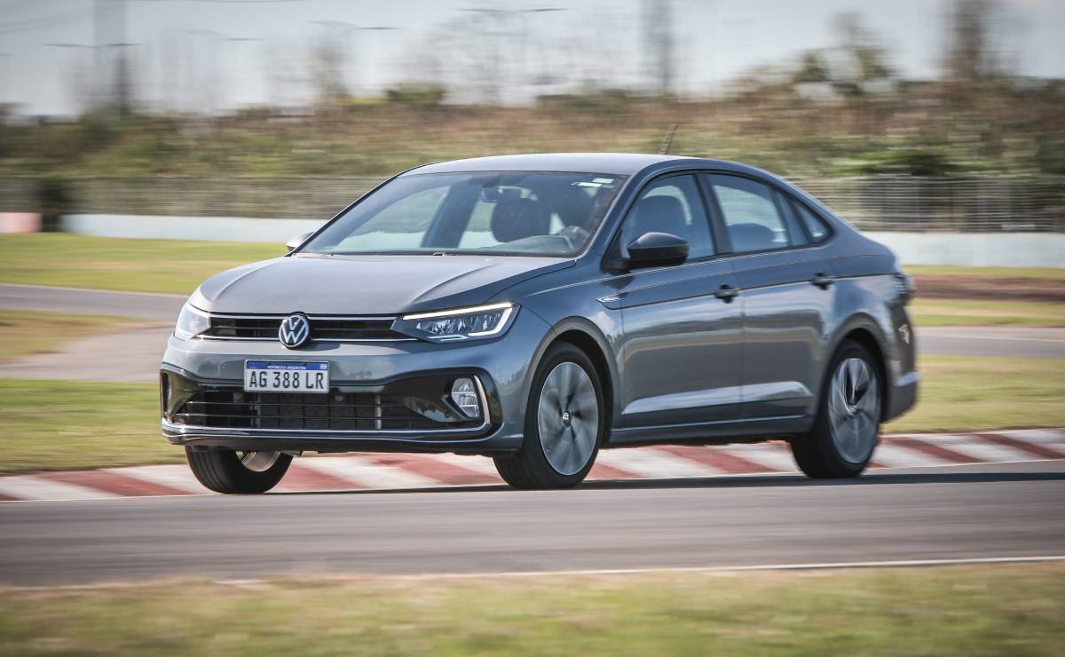 Volkswagen amplía su oferta: Las nuevas versiones 'Sense' llegan al mercado MDP Volkswagen Virtus accion 1 1 Volkswagen amplía su oferta: Las nuevas versiones 'Sense' llegan al mercado