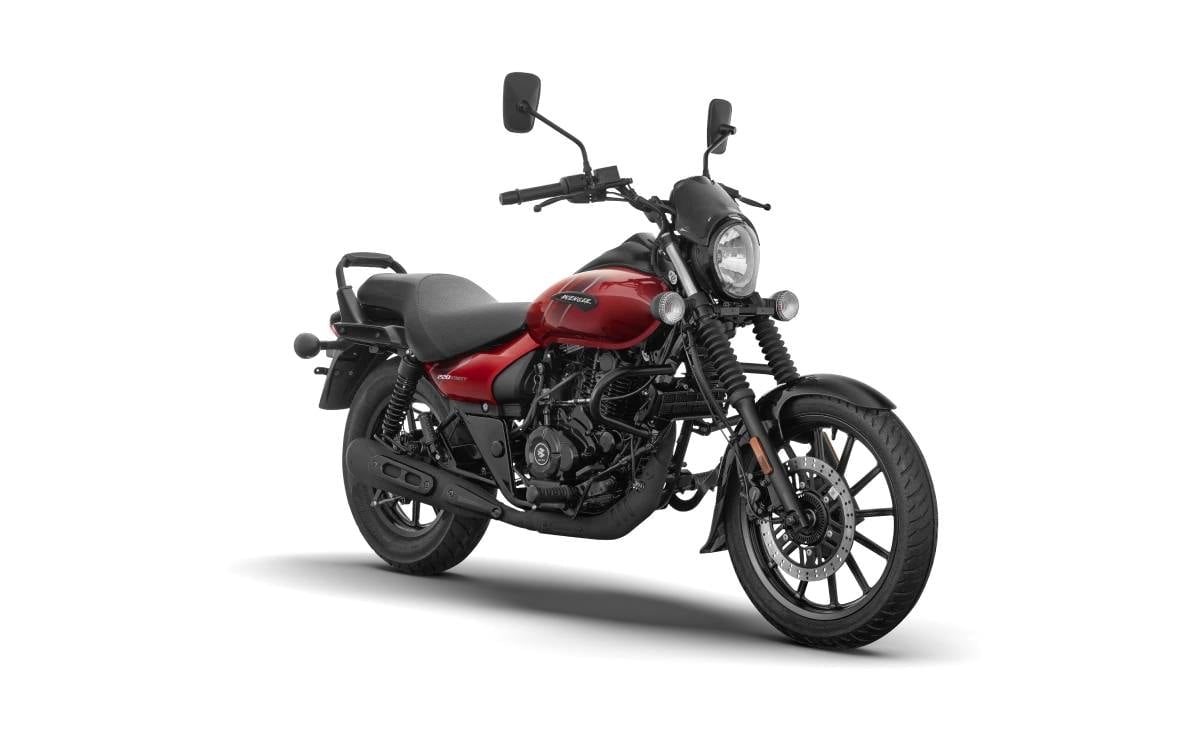 MDP bajaj avenger 220 1 Bajaj Revoluciona el Segmento Custom: La Nueva Avenger 220 Street Desplaza a su Hermana Menor