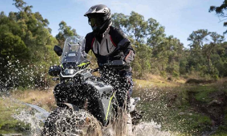 MDP cfmoto 450mt nuevos colores 2 CFMoto 450 MT: ¿La Moto Trail Que Estás Buscando?
