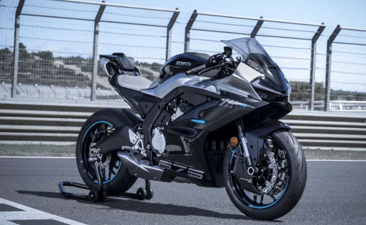 CFMoto 675 SR-R: La Revolución de las Motos Deportivas con Sello Chino MDP cfmoto 675sr r lanzamiento 1 CFMoto 675 SR-R: La Revolución de las Motos Deportivas con Sello Chino