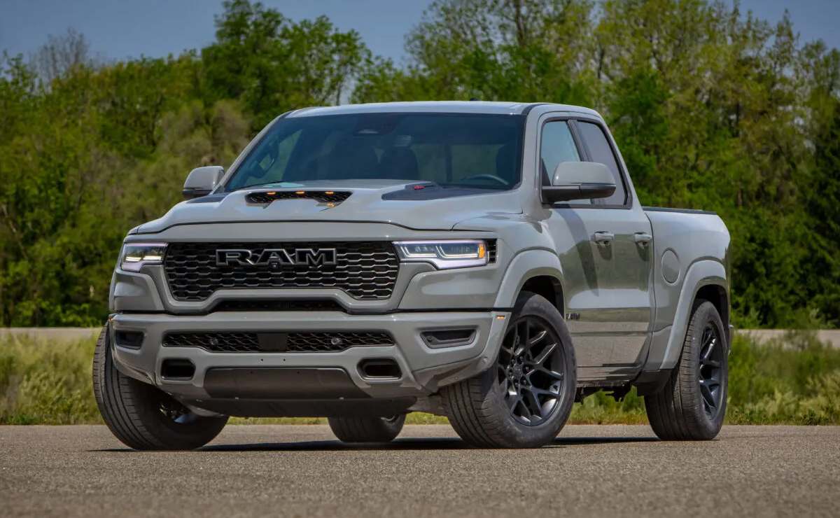 MDP ram 1500 rumble bee RAM 1500 Rumble Bee 2027: El Regreso de las Muscle Trucks