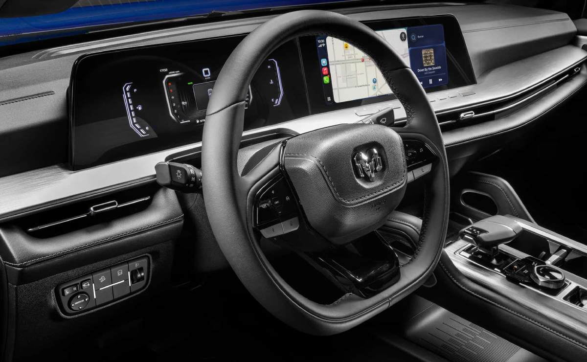 Nueva RAM Dakota Laramie Night Edition: Oscura y Poderosa, Lista para el Desafío MDP ram dakota night edition 2 Nueva RAM Dakota Laramie Night Edition: Oscura y Poderosa, Lista para el Desafío