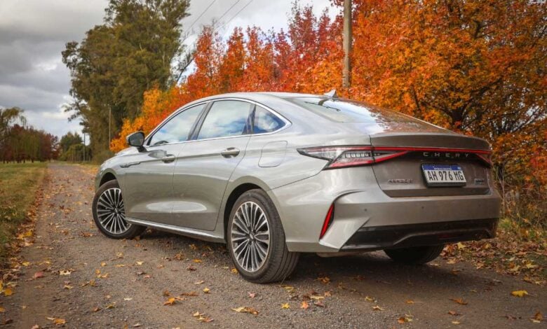 El Chery Arrizo 8: ¿La gran apuesta de 2025 para conquistar el mercado de sedanes? MDP Chery Arrizo 8 10 2 El Chery Arrizo 8: ¿La gran apuesta de 2025 para conquistar el mercado de sedanes?