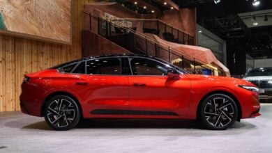 MDP Ford Mondeo 2026 perfil Ford Mondeo 2026: Renovación del icónico sedán que desafía a los SUV en China