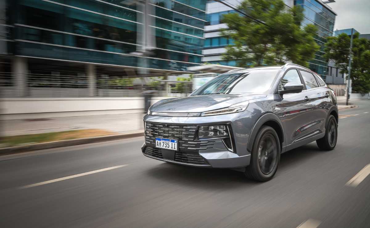 ¿Es el JAC JS6 PHEV el SUV que revolucionará el mercado de híbridos enchufables? MDP JAC JS6 PHEV Prueba ¿Es el JAC JS6 PHEV el SUV que revolucionará el mercado de híbridos enchufables?