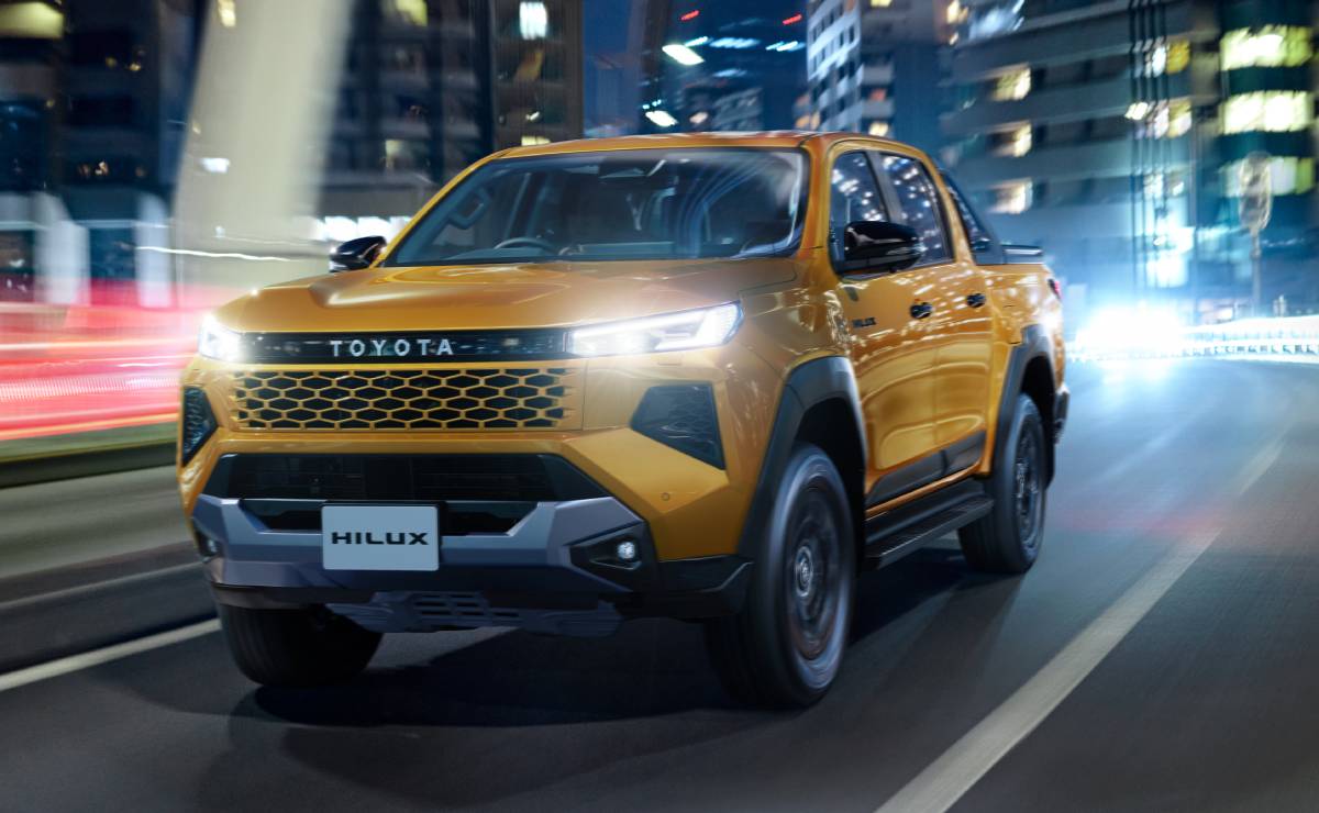 La Nueva Toyota Hilux 2024: ¿Revolución o Evolución Necesaria? MDP Nueva Toyota Hilux Z Adventure accion La Nueva Toyota Hilux 2024: ¿Revolución o Evolución Necesaria?