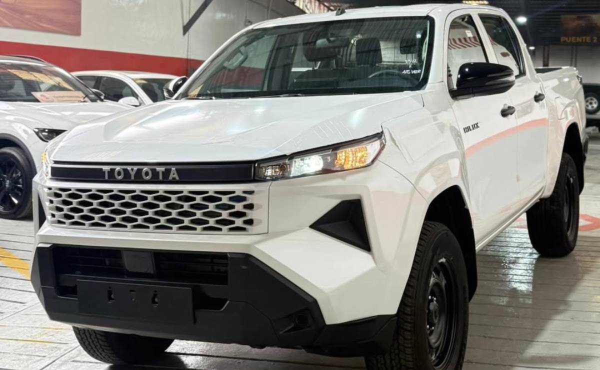 ¿Está la Nueva Toyota Hilux Base Lista para Revolucionar el Mercado? MDP Nueva Toyota Hilux base trompa ¿Está la Nueva Toyota Hilux Base Lista para Revolucionar el Mercado?