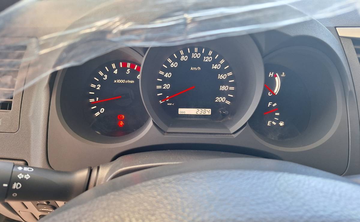 MDP Toyota Hilux 2010 0km kilometraje Toyota Hilux 2010: Un Clásico en el Mercado de Usados con Solo 2,384 Kilómetros