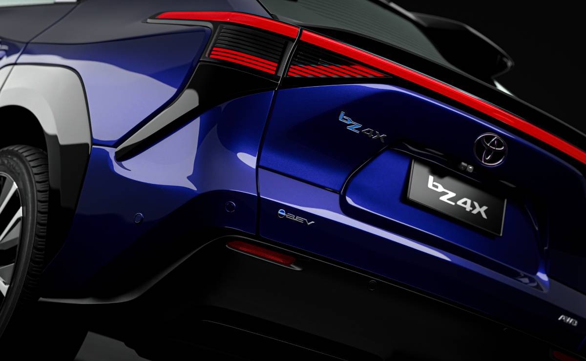 MDP Toyota bZ4X trasera Toyota bZ4X: La revolución eléctrica llega a Argentina