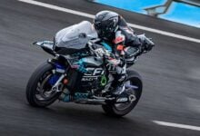 MDP cfmoto v4 sr rr record velocidad 1 CFMoto V4 SR-RR: La Apuesta que Redefine el Mercado de Motos Deportivo