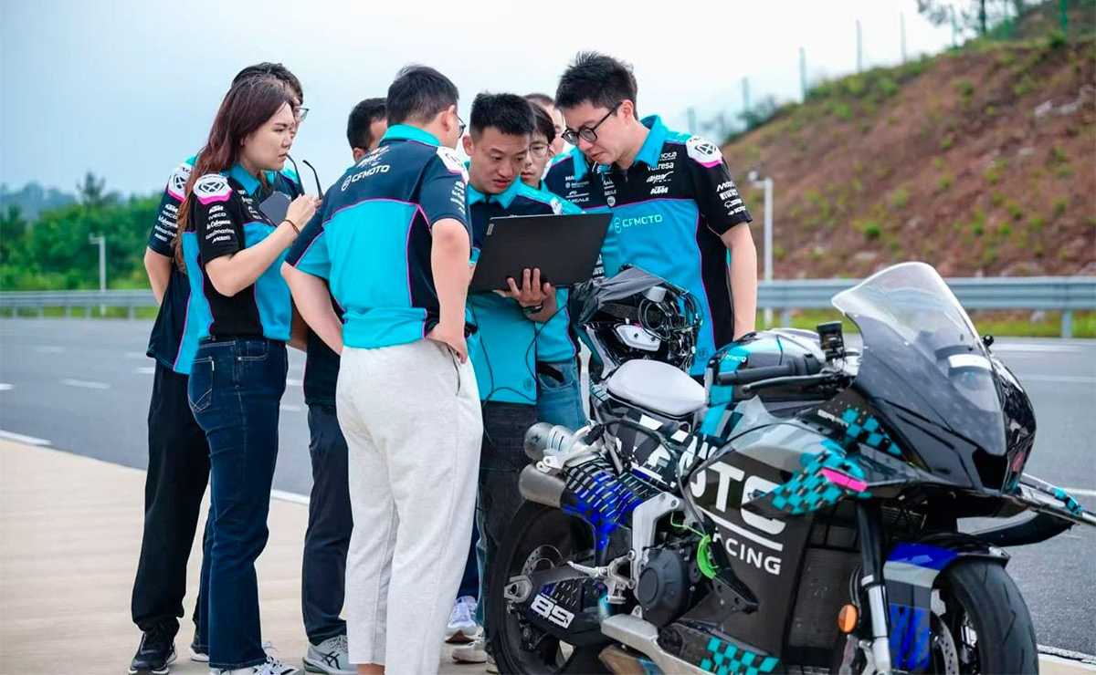 CFMoto V4 SR-RR: La Apuesta que Redefine el Mercado de Motos Deportivo MDP cfmoto v4 sr rr record velocidad CFMoto V4 SR-RR: La Apuesta que Redefine el Mercado de Motos Deportivo