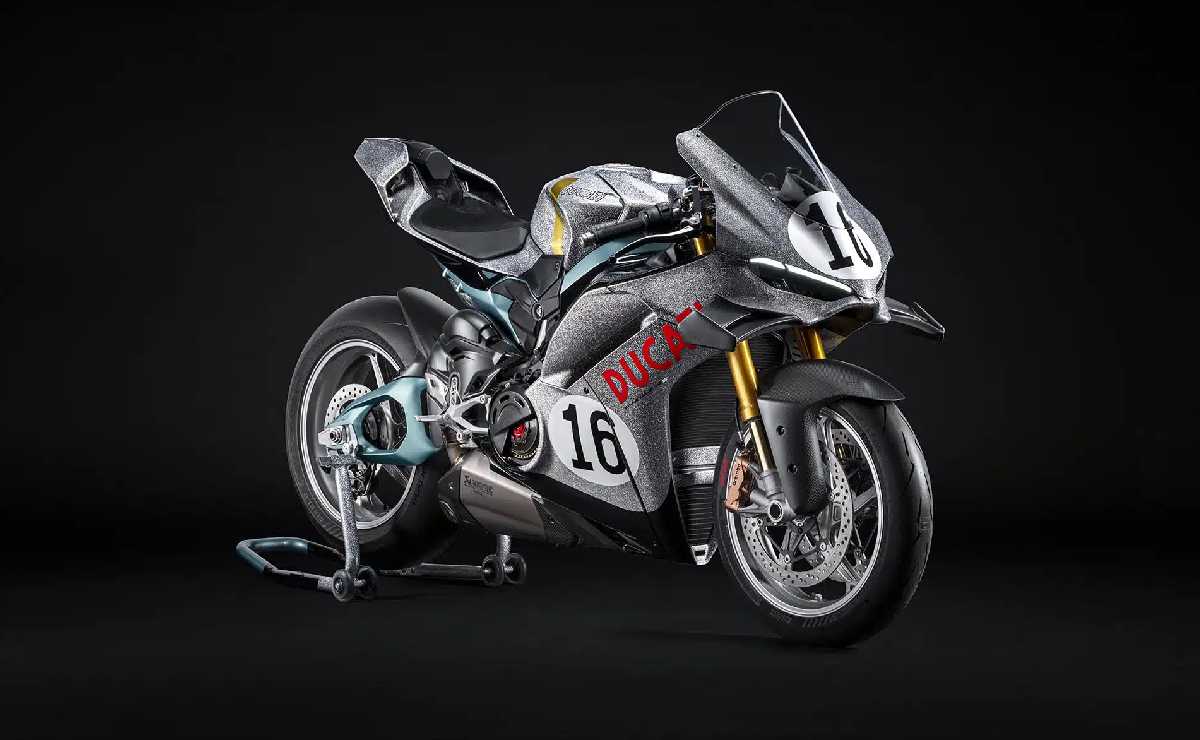 Lewis Hamilton y su Ducati Panigale V4S Collezione 100: Una presentación estelar en Mónaco MDP daucati hamilton Lewis Hamilton y su Ducati Panigale V4S Collezione 100: Una presentación estelar en Mónaco