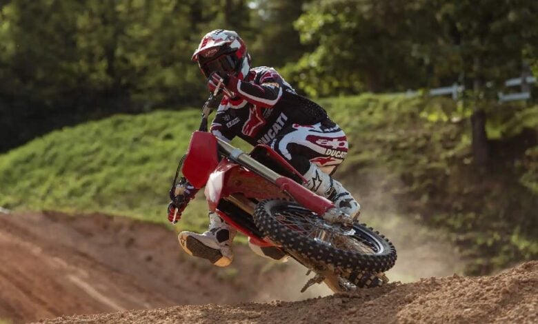 MDP ducati desmo250 mx 2 Ducati Desmo250 MX: La Nueva Promesa del Motocross para este Año