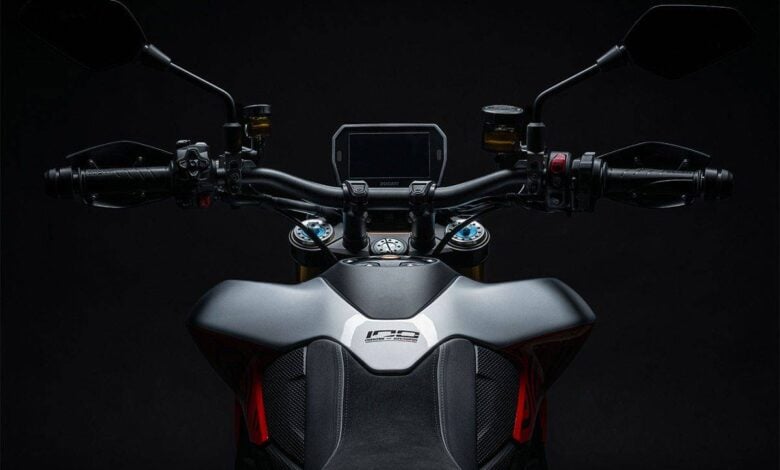 MDP ducati hypermotard v2 100 Ducati Collezione 100: La Exclusiva Serie que Revoluciona el Mundo del Motor
