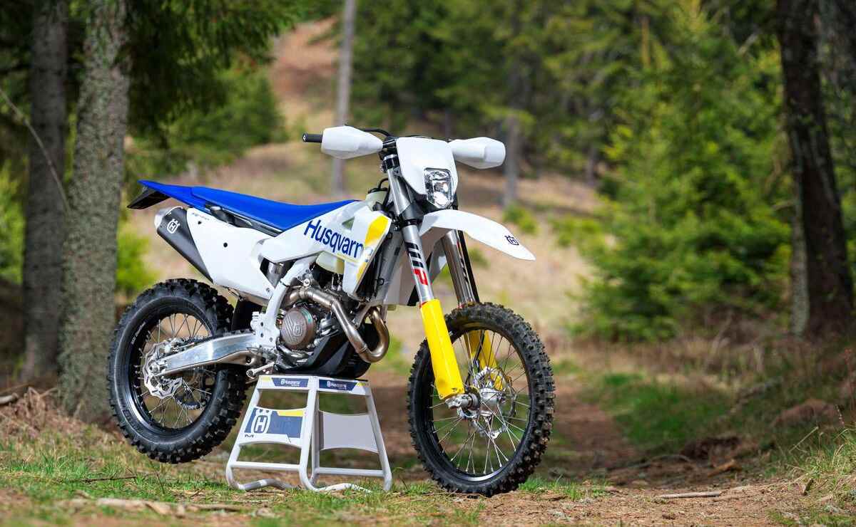 Husqvarna Enduro 2027: La Evolución Sutil de un Clásico en Dos Ruedas MDP husqvarna enduro 2027 1 Husqvarna Enduro 2027: La Evolución Sutil de un Clásico en Dos Ruedas