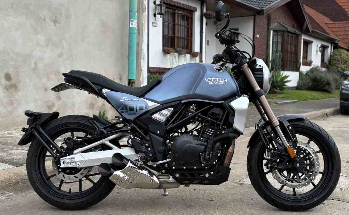 MDP moto naked siam vector 400 lateral Honda CB300F Twister: La Naked de Media Cilindrada que Domina el Mercado Argentino