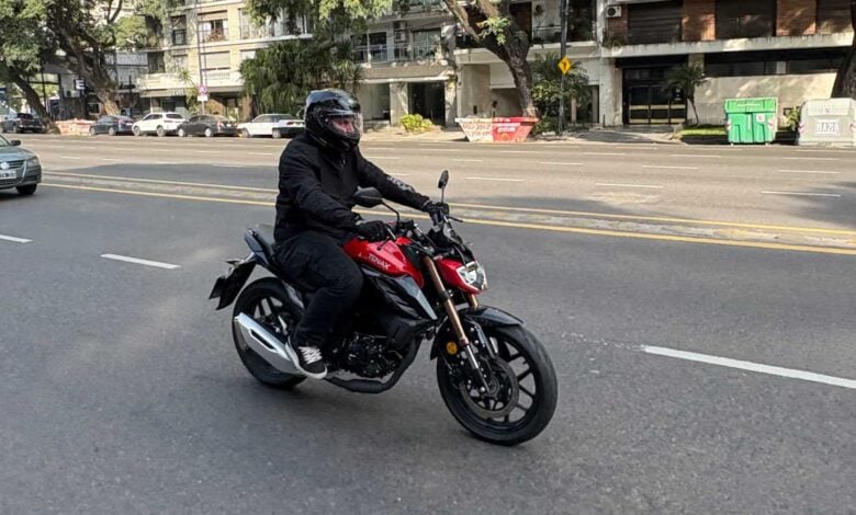 Siam Tenax 200: La Naked que Revoluciona el Mercado de Baja Cilindrada MDP siam tenax 200 test ride 5 Siam Tenax 200: La Naked que Revoluciona el Mercado de Baja Cilindrada