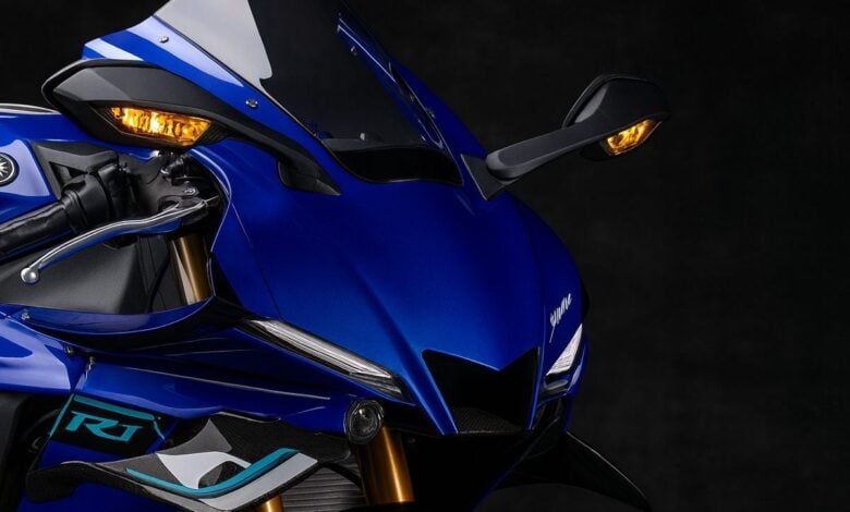 Yamaha avanza hacia el futuro eléctrico con la Proto BEV: ¿Qué podemos esperar? MDP yamaha r1 2 Yamaha avanza hacia el futuro eléctrico con la Proto BEV: ¿Qué podemos esperar?