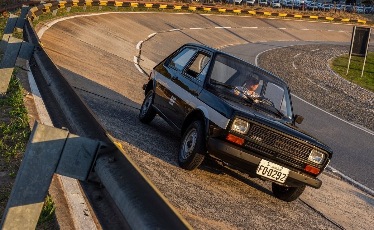 MDP Aniversario Fiat 147 Fiat 147: Medio Siglo de Innovación en Brasil