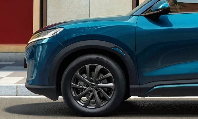 BYD Atto 2 y Toyota Yaris Cross: La nueva batalla de los SUV híbridos MDP BYD ATTO 2 llanta BYD Atto 2 y Toyota Yaris Cross: La nueva batalla de los SUV híbridos