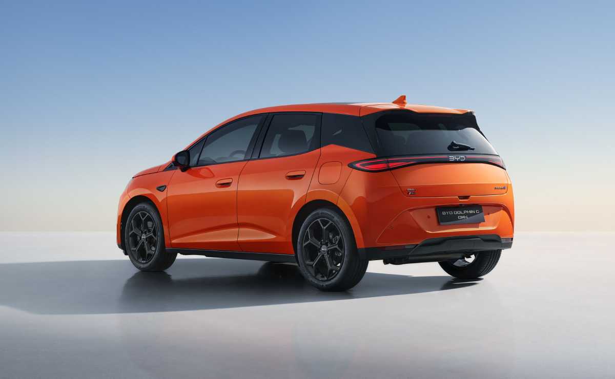 MDP BYD Dolphin G DM i 1 BYD Dolphin G DM-i: el hatchback híbrido enchufable que revoluciona el mercado en Reino Unido