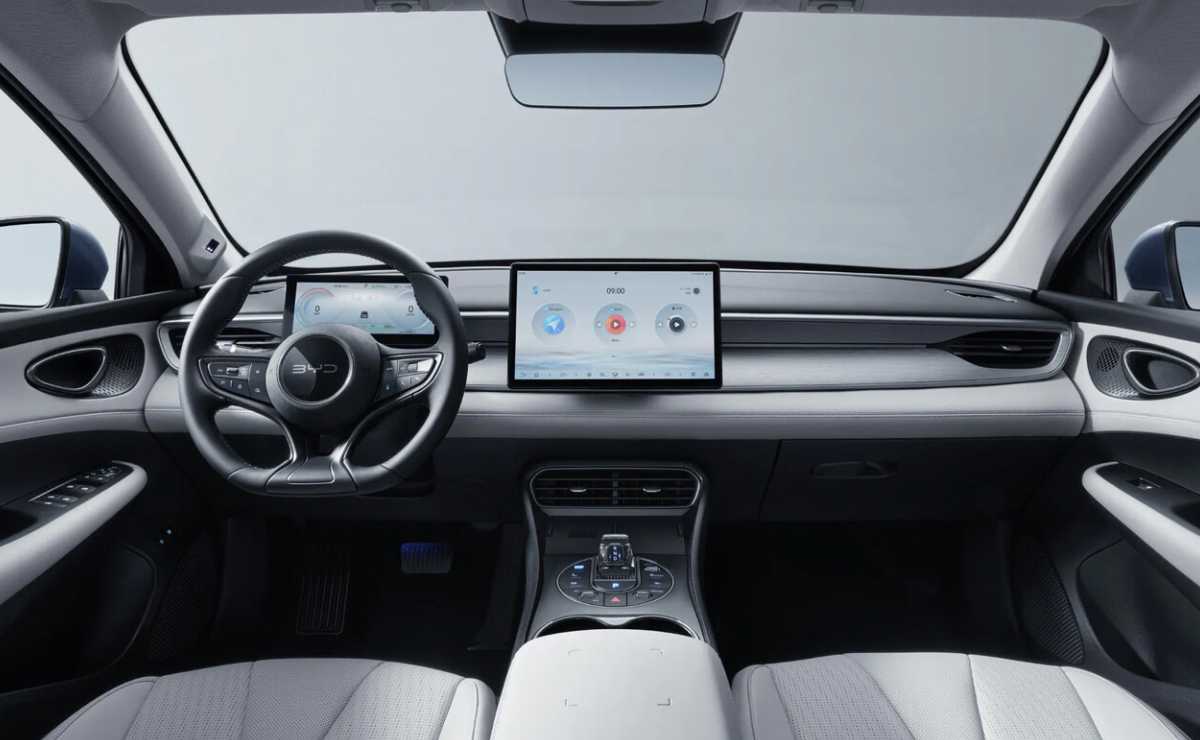MDP BYD King 2027 BYD King 2027: La actualización de uno de los híbridos enchufables más esperados llega a México