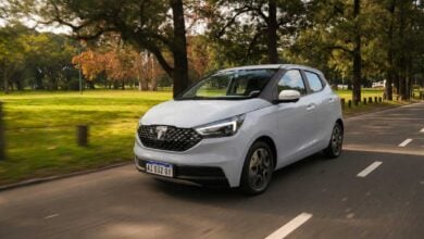MDP JMEV Easy 3 auto mas barato JMEV Easy 3: El Eléctrico Más Accesible en Argentina Reajusta su Precio