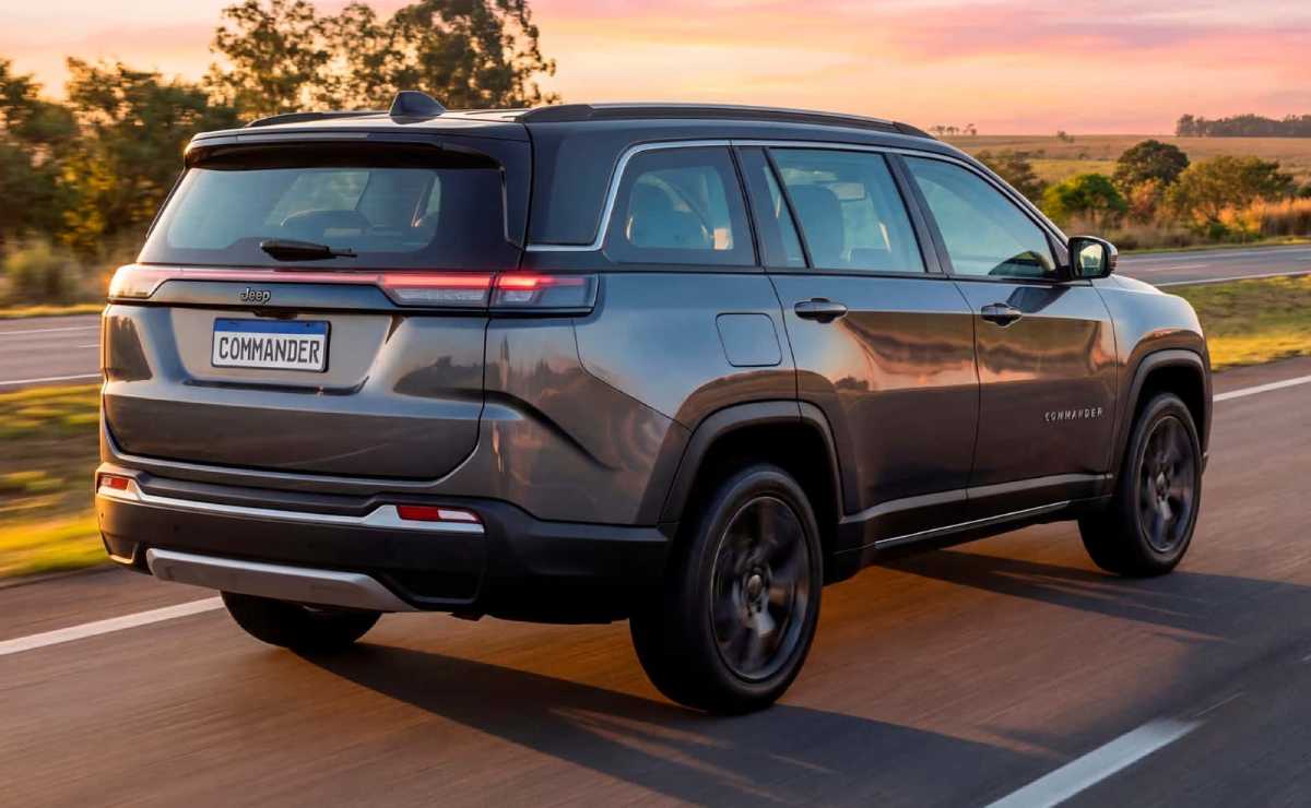 Nuevo Descuento en el Jeep Commander Longitude: ¿Vale la Pena la Inversión? MDP Jeep Commander 1 Nuevo Descuento en el Jeep Commander Longitude: ¿Vale la Pena la Inversión?