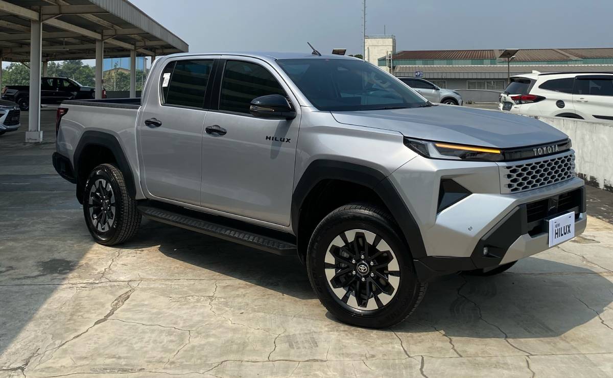 Toyota Hilux 2026: La Reinventada Pick Up Que Sacude el Cono Sur MDP Nueva Toyota Hilux frente 2 Toyota Hilux 2026: La Reinventada Pick Up Que Sacude el Cono Sur