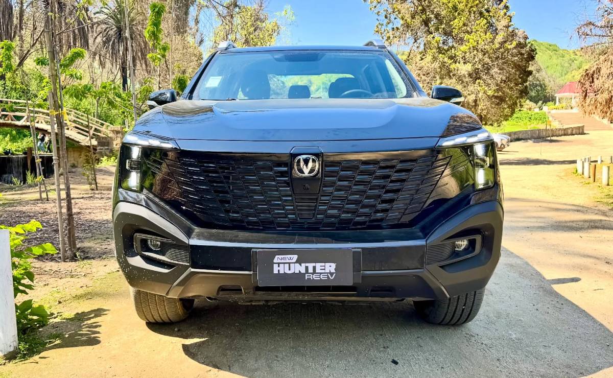 MDP Pick up Changan Hunteer REEV trompa Changan Hunter REEV: La Electromovilidad Llega a las Pick Ups en Chile