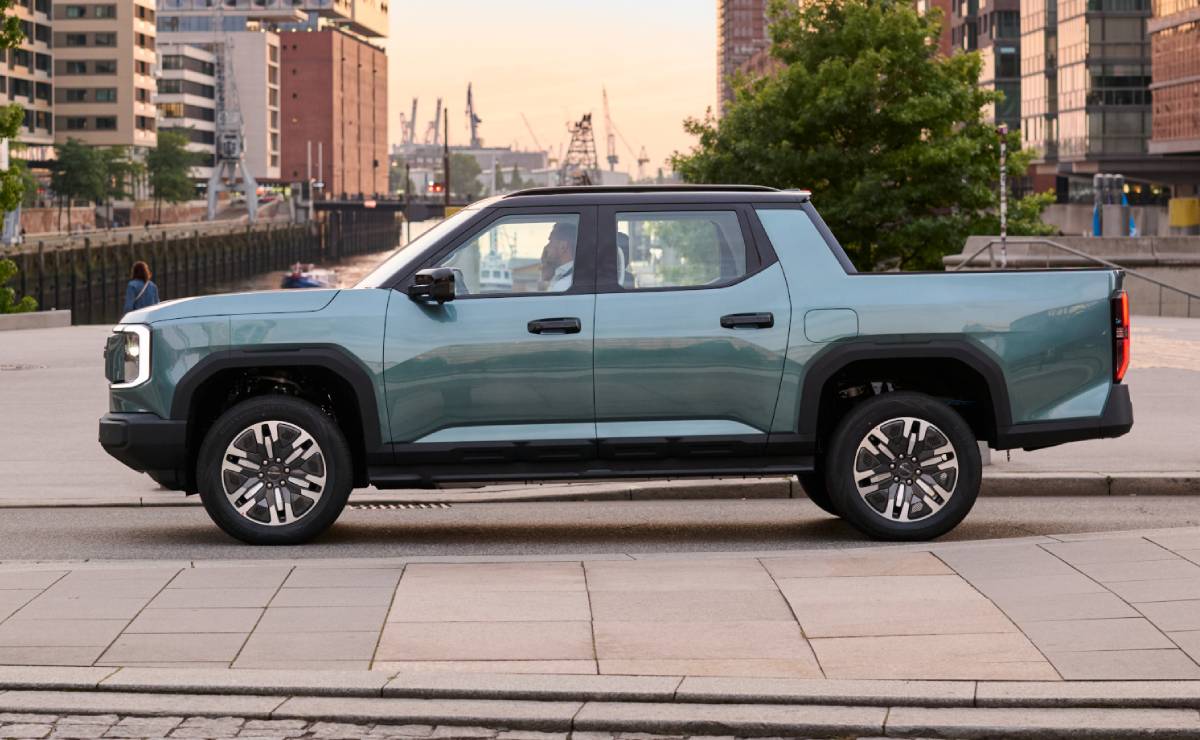 MDP Pick up Maxus eTerron 9 perfil ¿Puede la Maxus eTerron revolucionar el mercado de pick-ups en Argentina?