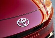 MDP Toyota Prius 2027 teaser Toyota Prius 2027: Evolución y Tecnología en el Híbrido más Esperado