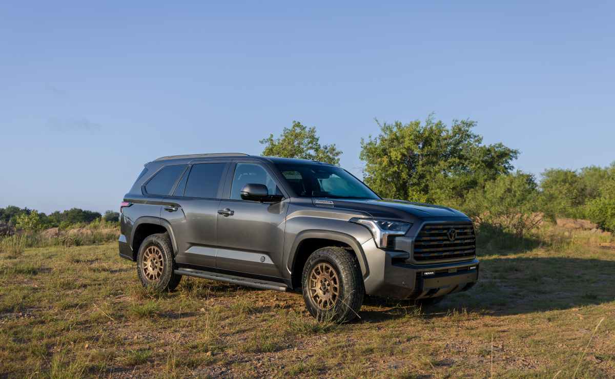 Toyota Sequoia 2027: La Renovación que Reafirma su Doble Personalidad MDP Toyota Sequoia Toyota Sequoia 2027: La Renovación que Reafirma su Doble Personalidad