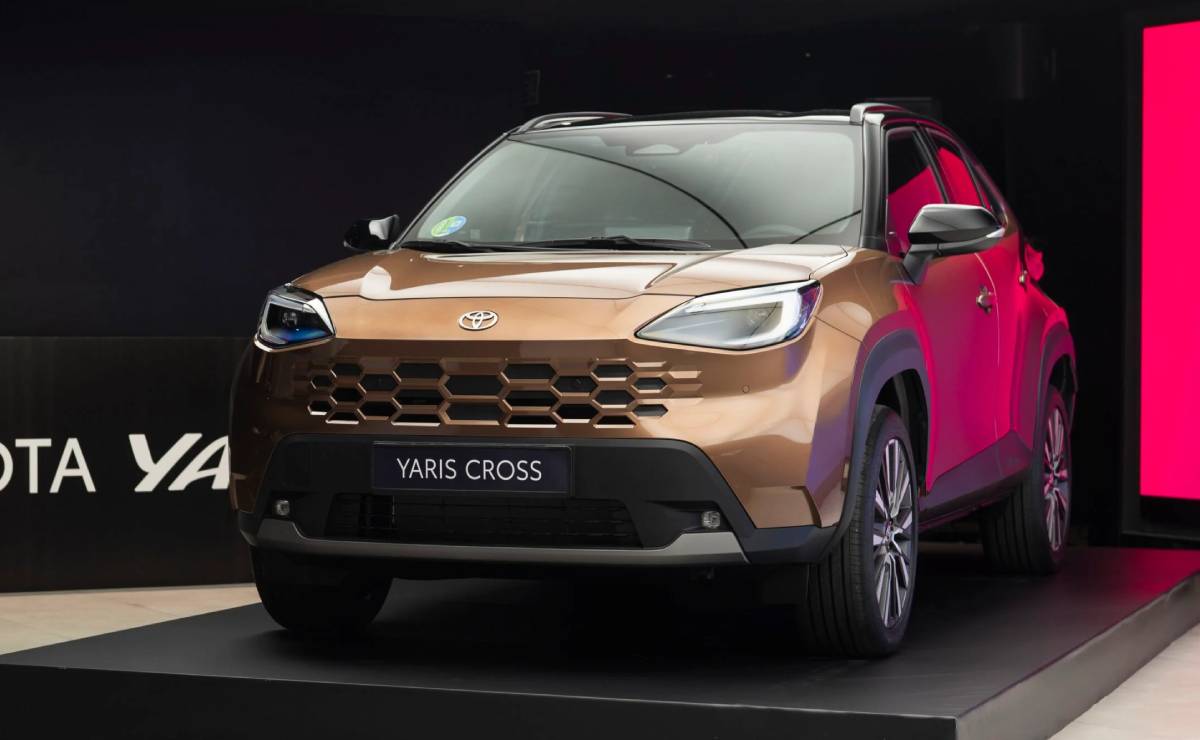 MDP Toyota Yaris Cross Europeo frente Toyota Yaris Cross 2024: La Nueva Cara del SUV Urbano Más Esperado en Europa