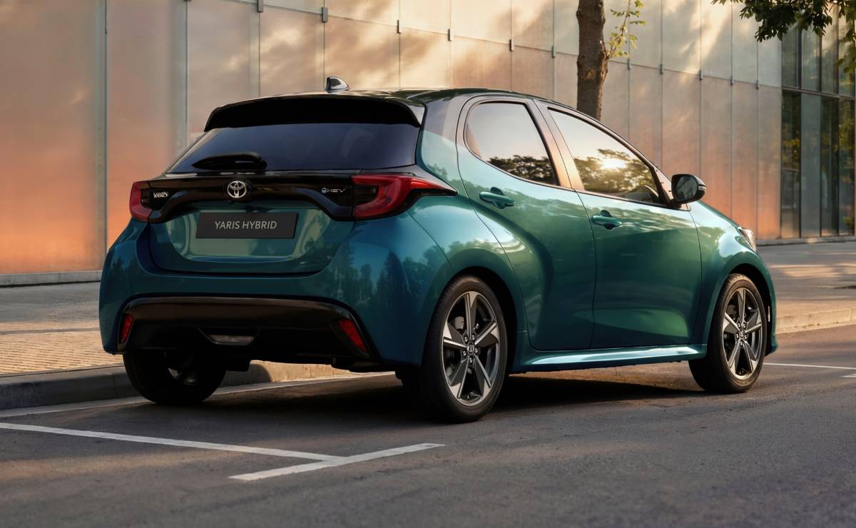 Toyota Yaris Hybrid 2026: Innovación y Eficiencia en el Segmento Compacto MDP Toyota Yaris Hybrid 2026 trasera Toyota Yaris Hybrid 2026: Innovación y Eficiencia en el Segmento Compacto
