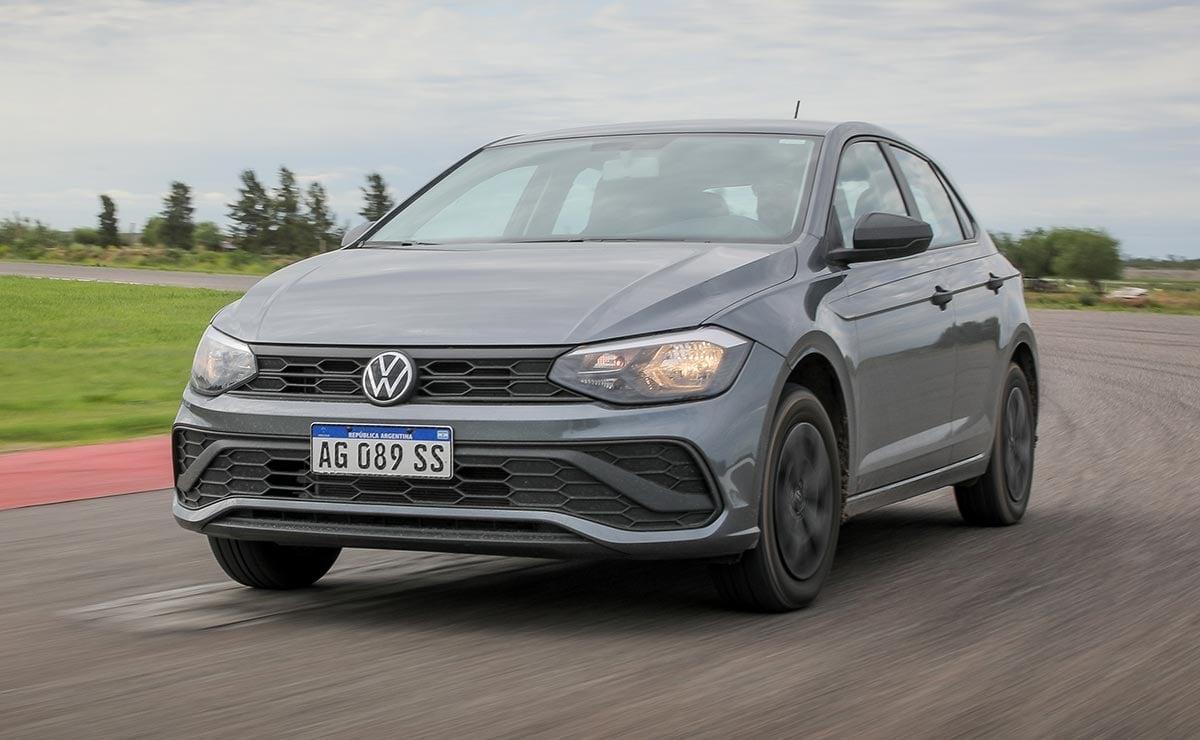 Volkswagen Polo vs Hyundai HB20: ¿Cuál es la mejor opción en el competitivo segmento B hatch argentino? MDP VOLKSWAGEN POLO TRACK accion Volkswagen Polo vs Hyundai HB20: ¿Cuál es la mejor opción en el competitivo segmento B hatch argentino?
