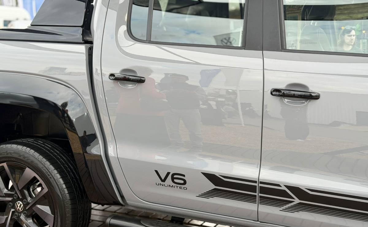 Volkswagen Amarok V6 Unlimited: La Despedida Especial de una Leyenda en el Mercado Automotriz MDP Volkswagen Amarok V6 Unlimited calcos Volkswagen Amarok V6 Unlimited: La Despedida Especial de una Leyenda en el Mercado Automotriz