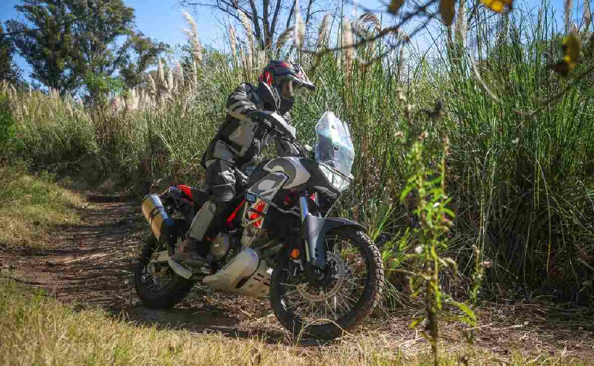 MDP aprilia tuareg 660 2 El auge de las motos trail medias: ¿cuál es la mejor opción del mercado?