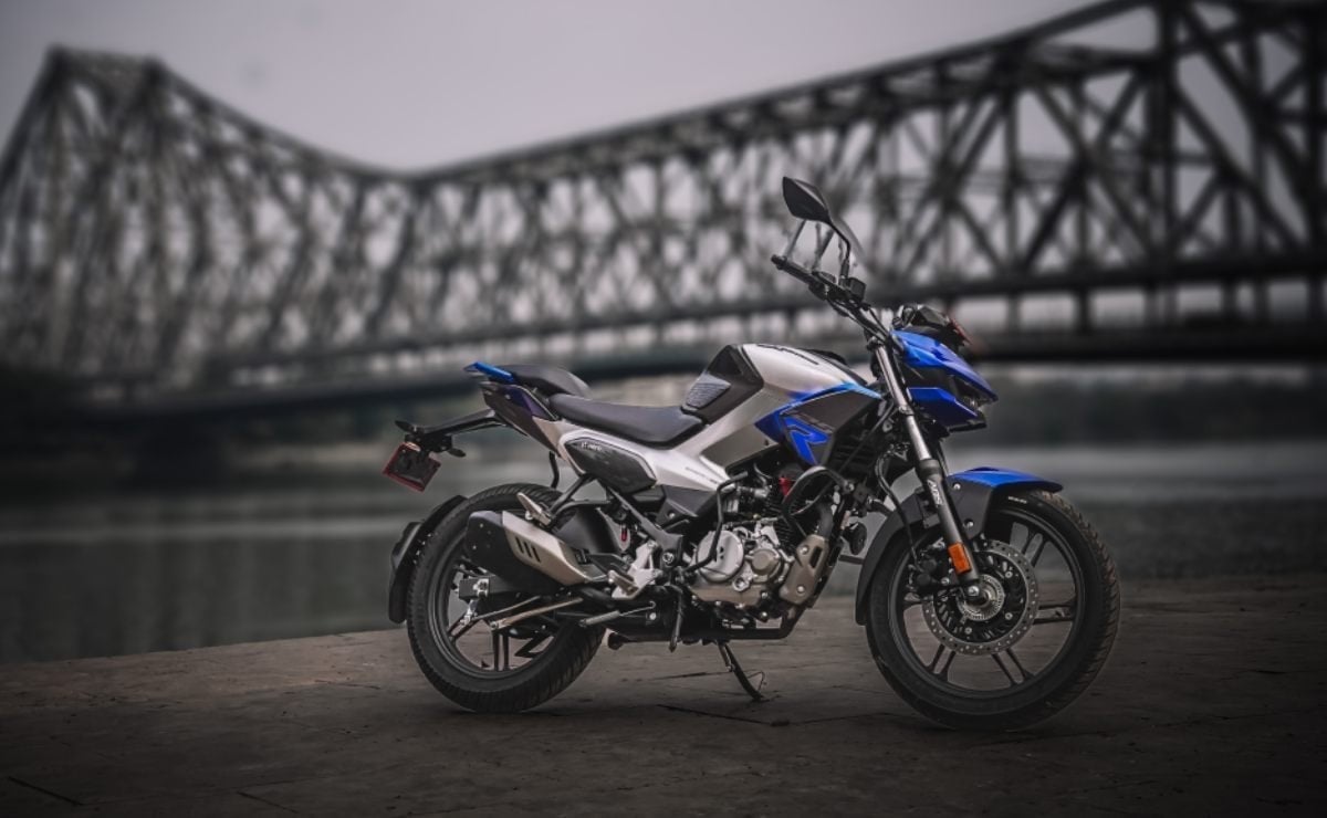 ¿Quién Ganará la Batalla de las 125 cc?: Bajaj Rouser N125 vs Hero Xtreme 125R MDP bajaj n125 vs hero hunk 125 r2 ¿Quién Ganará la Batalla de las 125 cc?: Bajaj Rouser N125 vs Hero Xtreme 125R